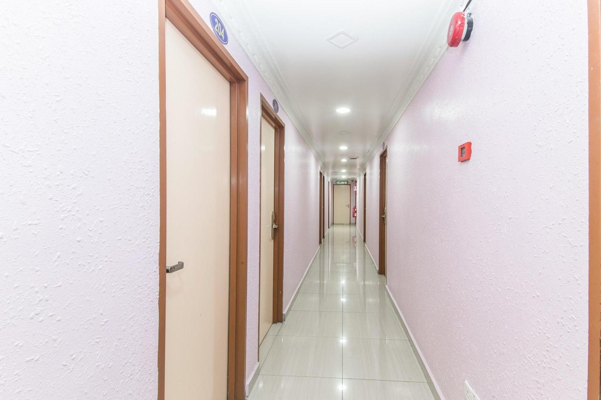 OYO 258 Hotel SMC Alam Avenue Shah Alam Dış mekan fotoğraf