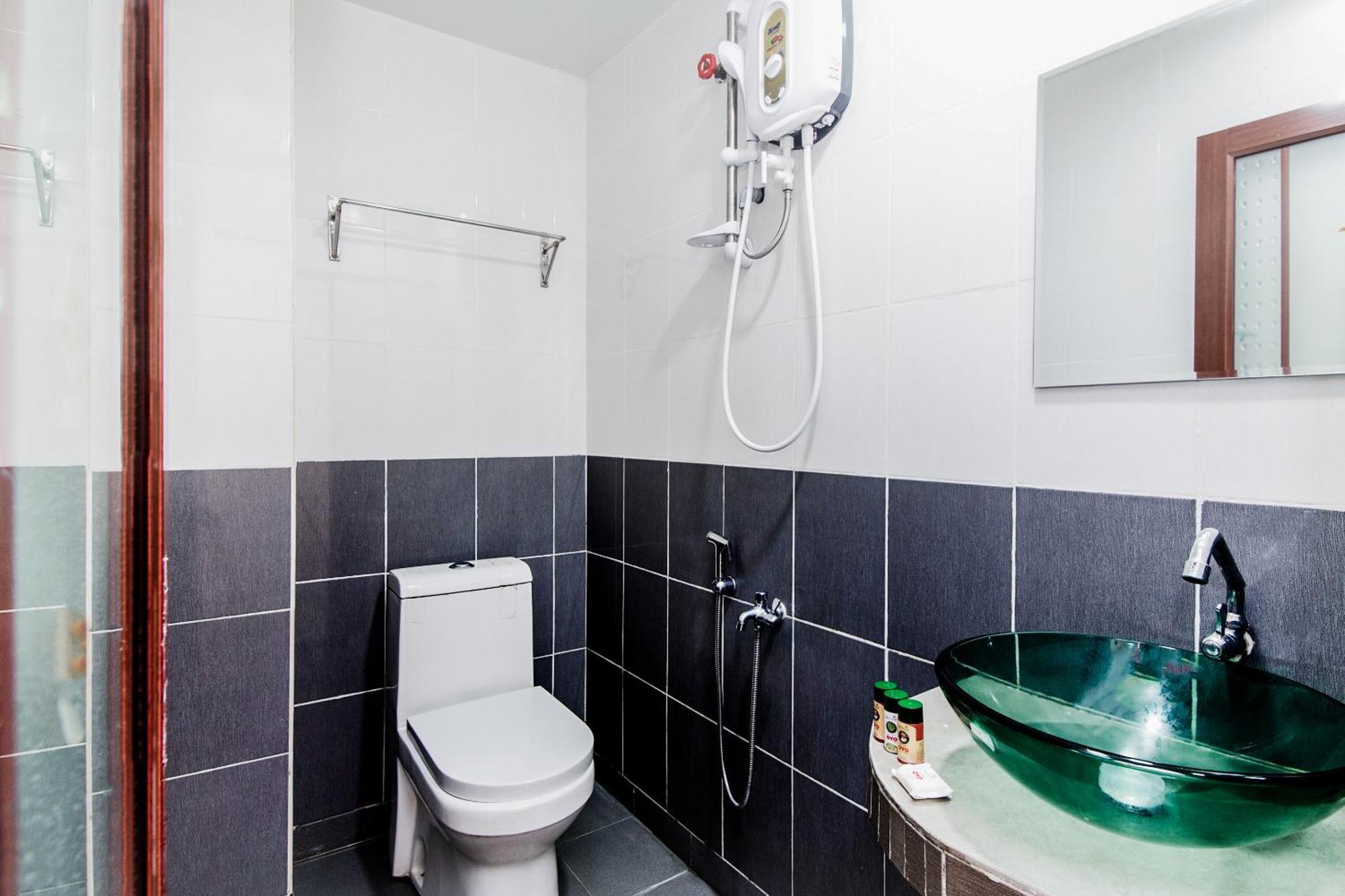 OYO 258 Hotel SMC Alam Avenue Shah Alam Dış mekan fotoğraf
